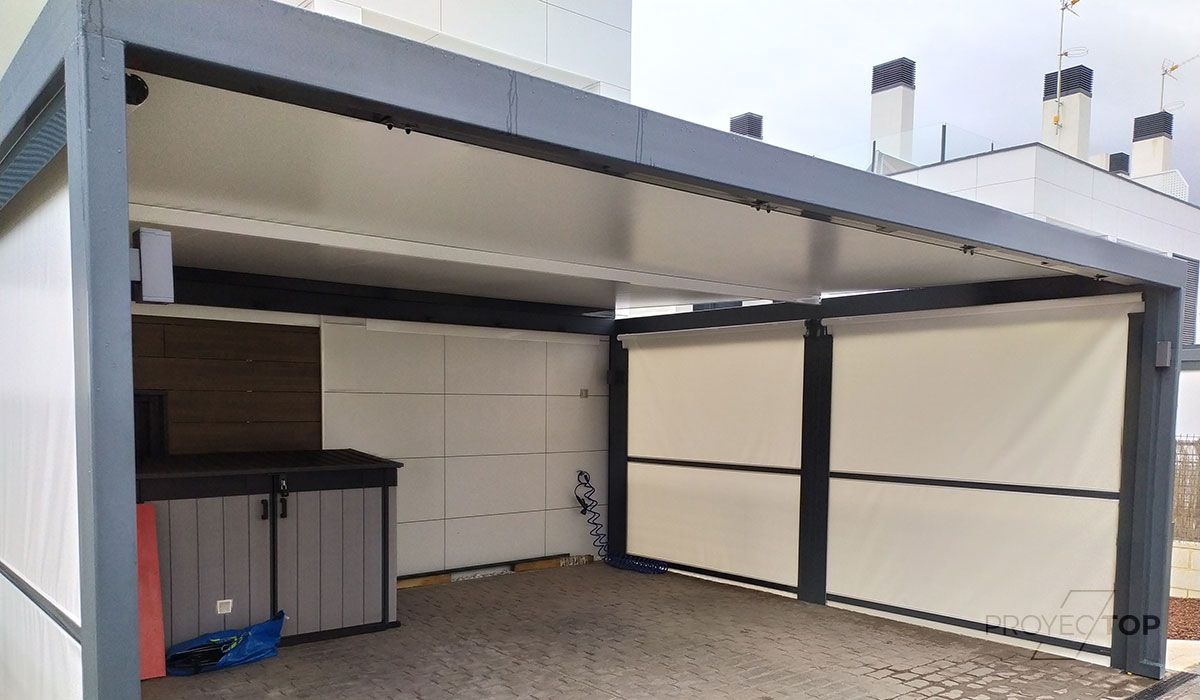 Imagen de Referencia de Instalación de cerramiento de panel sándwich y cortavientos en Madrid